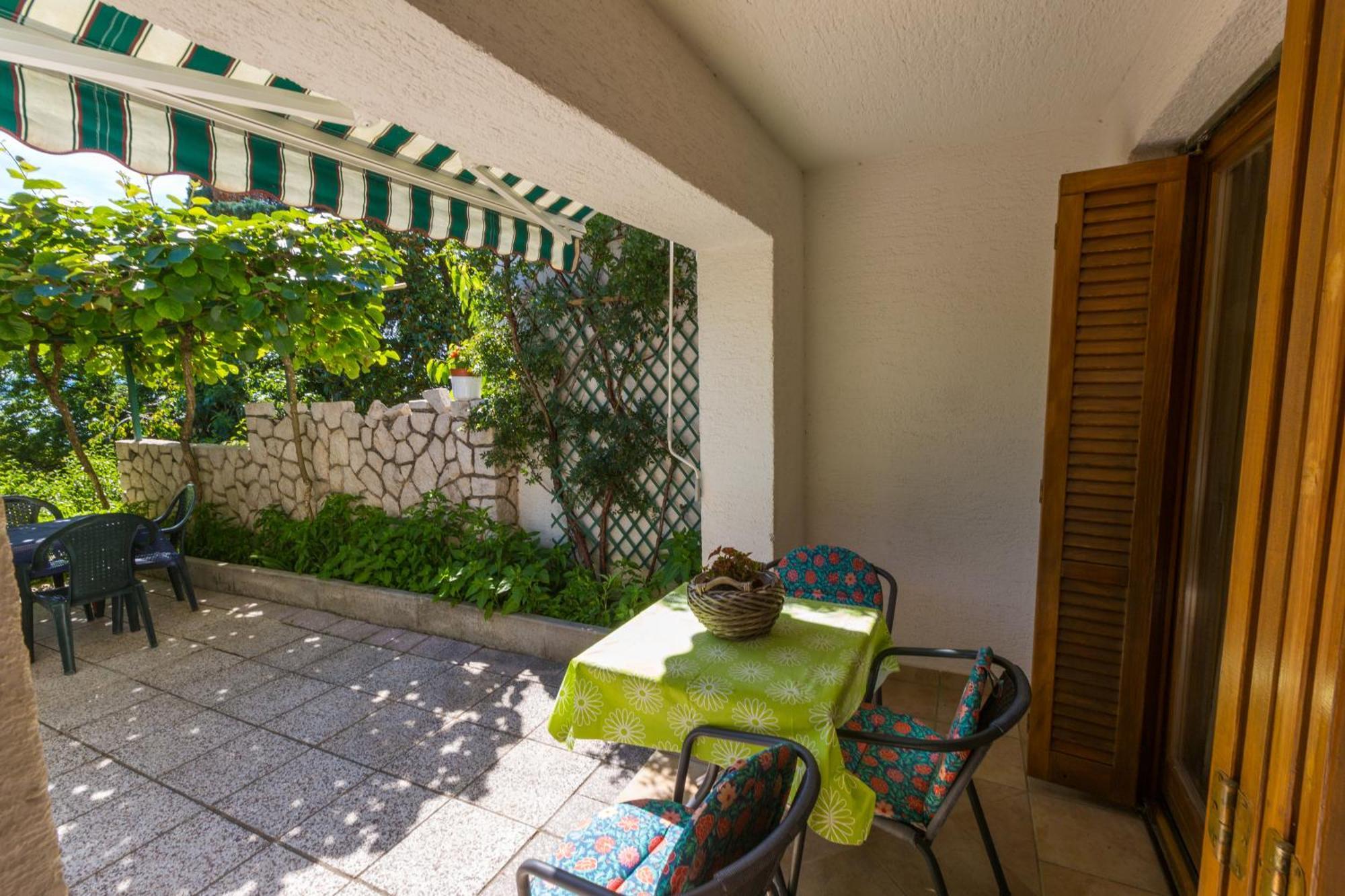 Nella. Apartman Crikvenica Kültér fotó